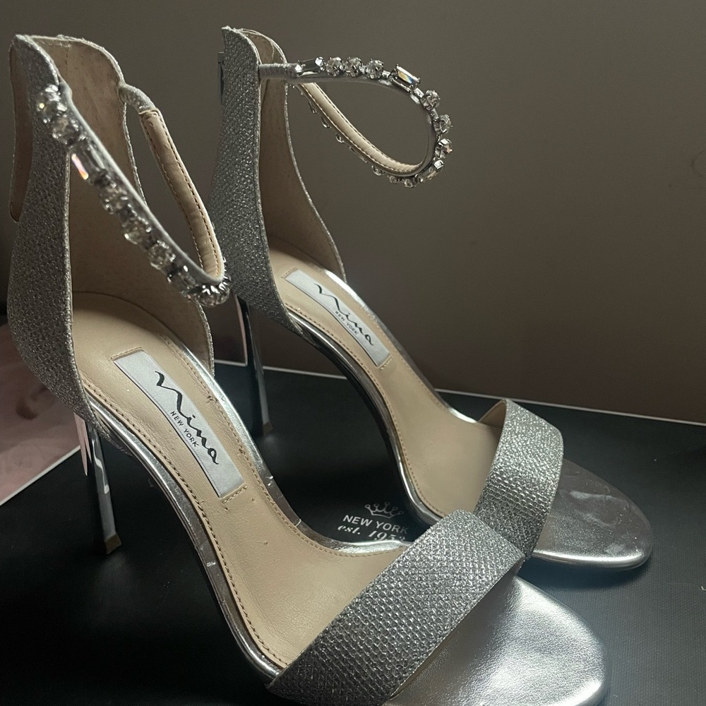 Nina Sparkling Silver Heels